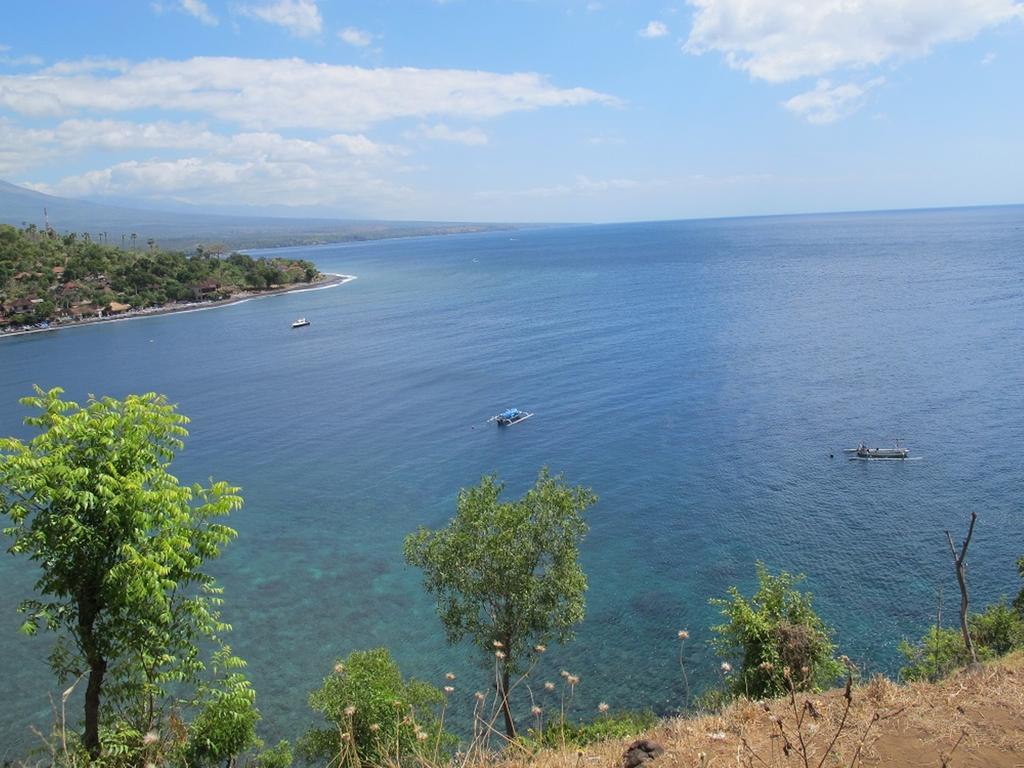 Barong Cafe Bungalow And Restaurant Амед Экстерьер фото