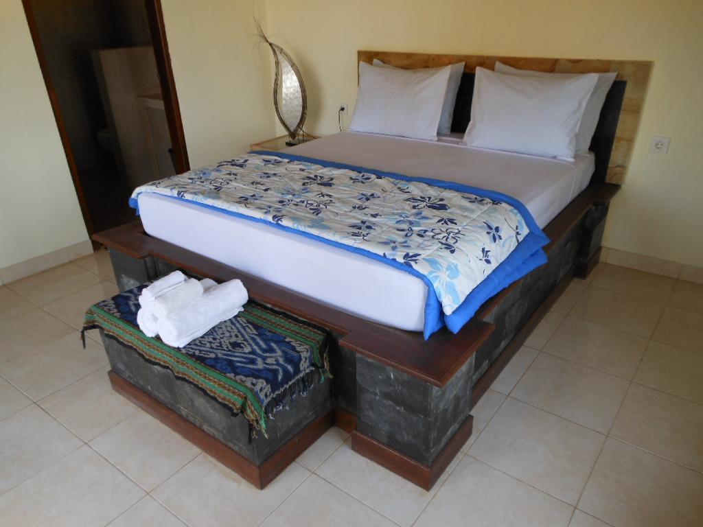 Barong Cafe Bungalow And Restaurant Амед Экстерьер фото