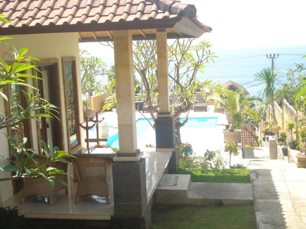 Barong Cafe Bungalow And Restaurant Амед Экстерьер фото